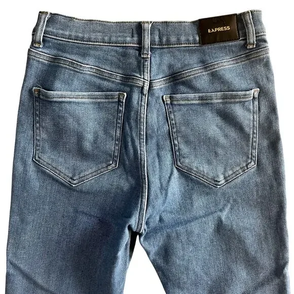 Express Cropped Flare High Rise Distressed Jeans Women’s Size 8 Blue Denim - Picture 4 of 8
